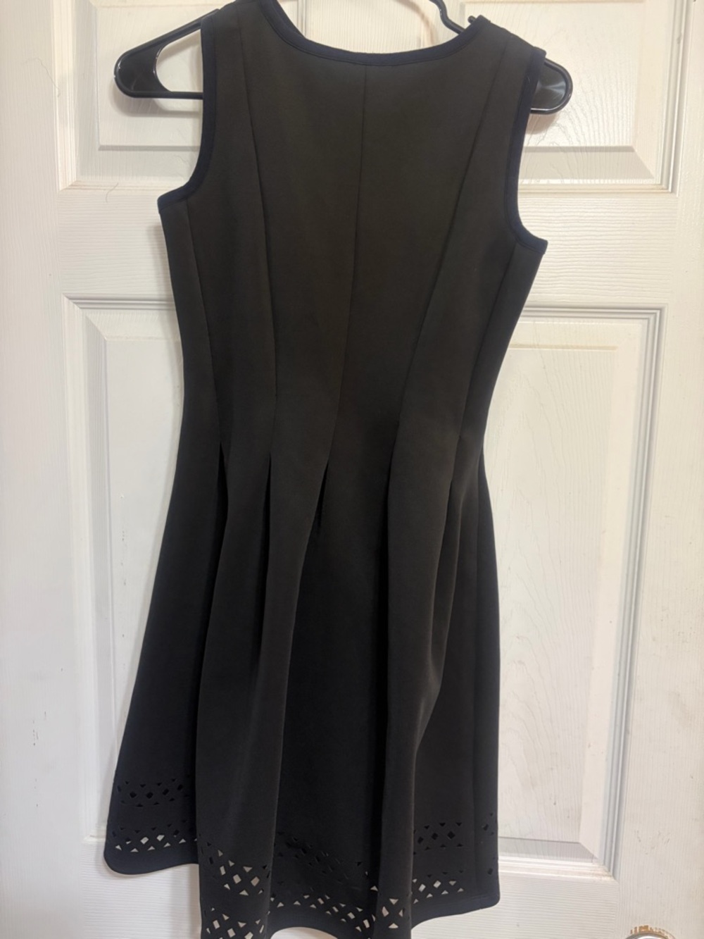 Ann Taylor Black Sleeveless Fit-and-Flare Midi Dress